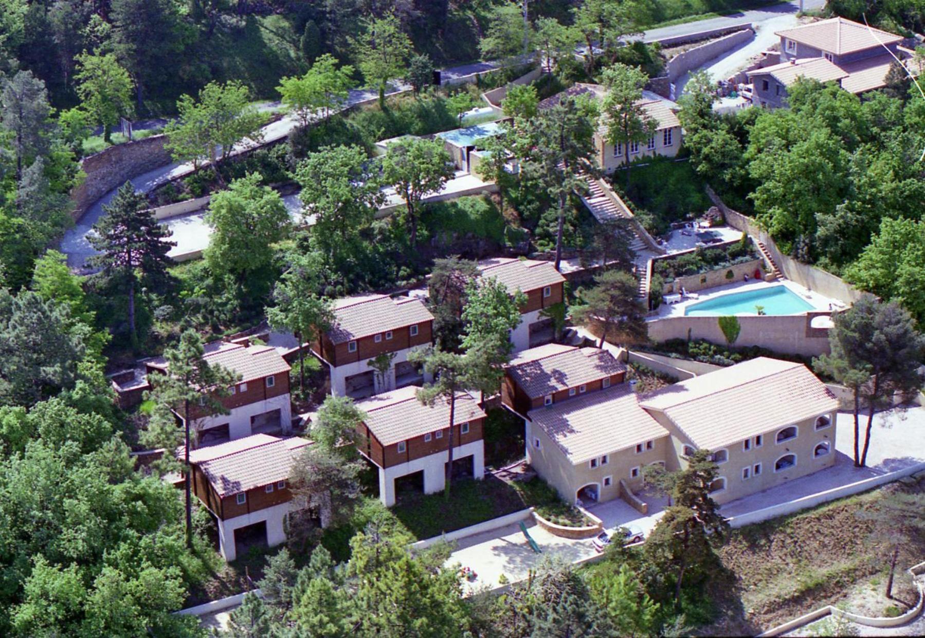 Pousterle De Sabran - Piscine & Hammam Apartman Kültér fotó