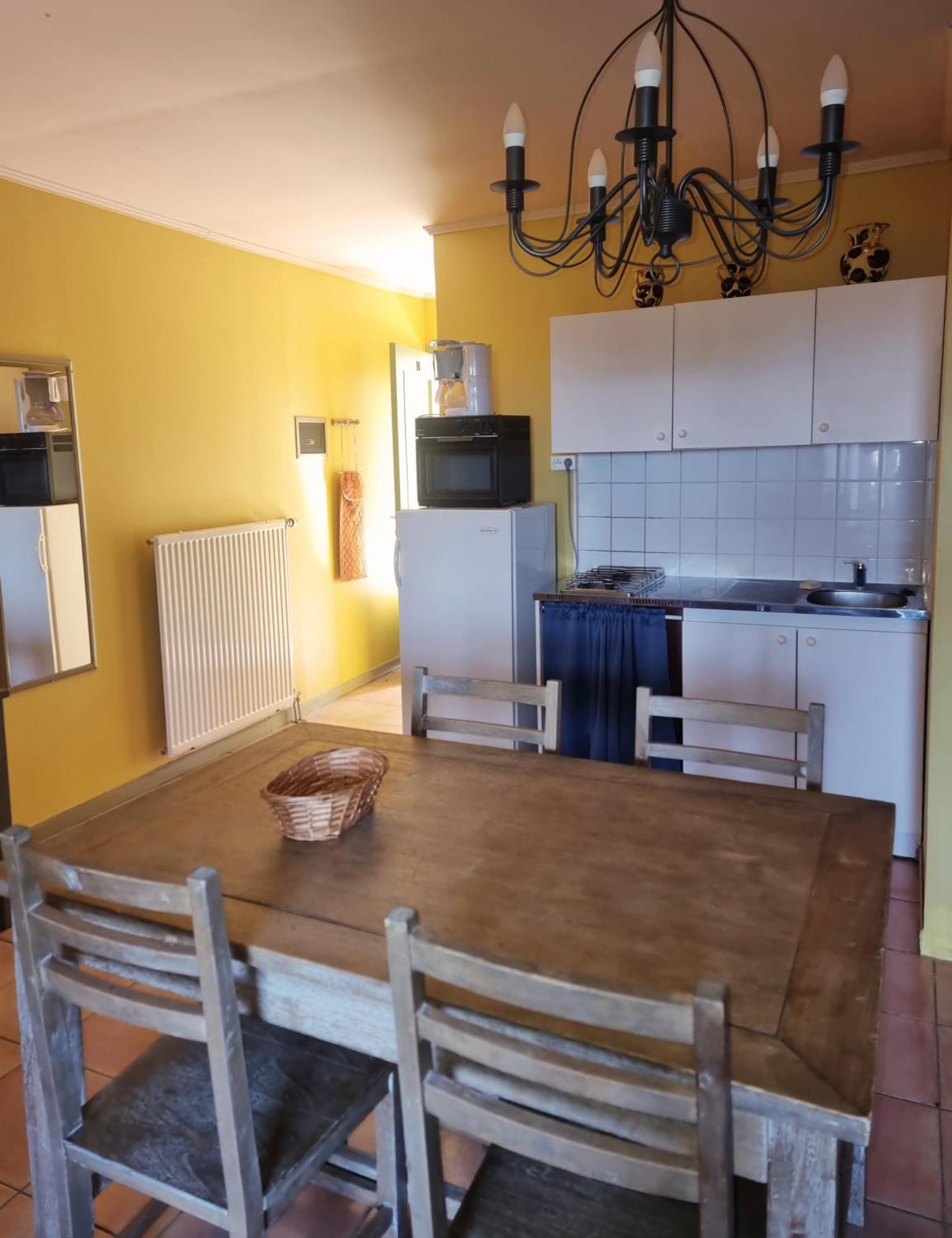 Pousterle De Sabran - Piscine & Hammam Apartman Szoba fotó