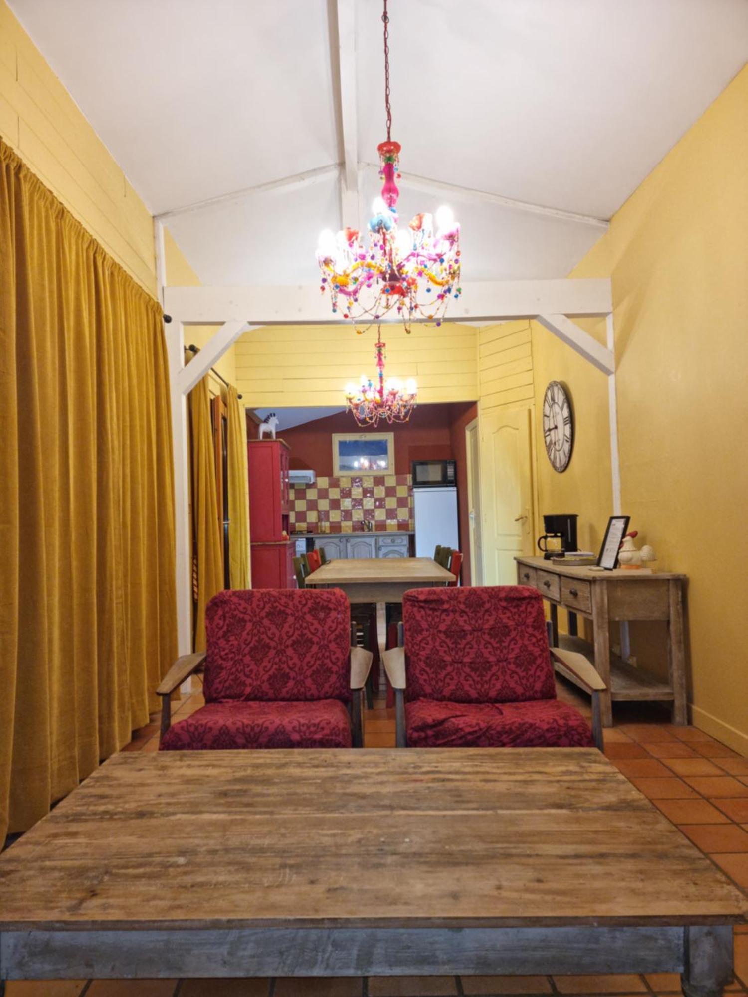 Pousterle De Sabran - Piscine & Hammam Apartman Szoba fotó