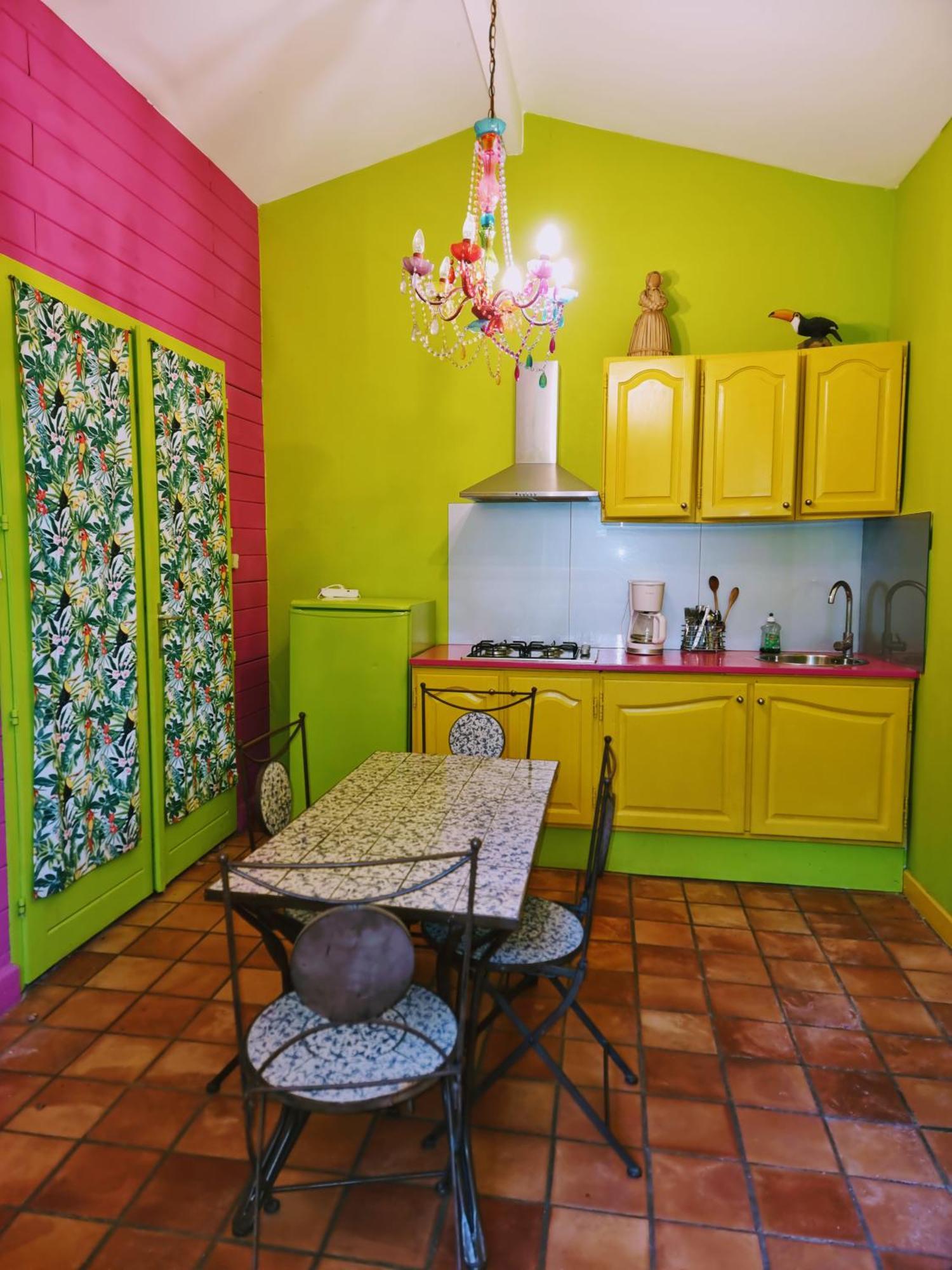 Pousterle De Sabran - Piscine & Hammam Apartman Szoba fotó
