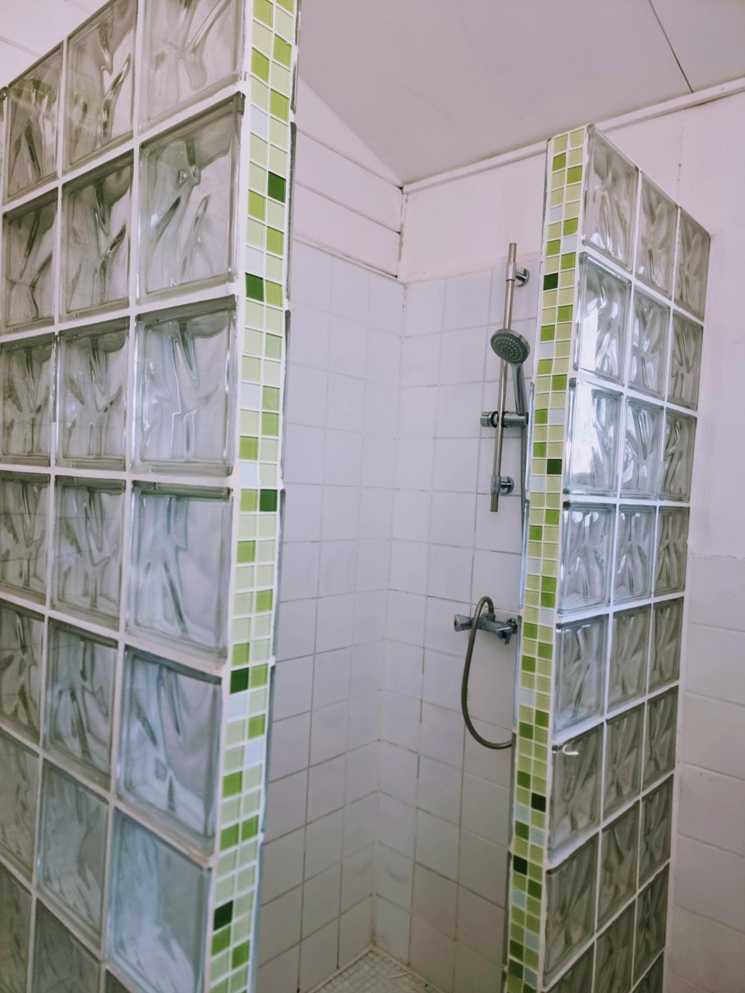 Pousterle De Sabran - Piscine & Hammam Apartman Szoba fotó
