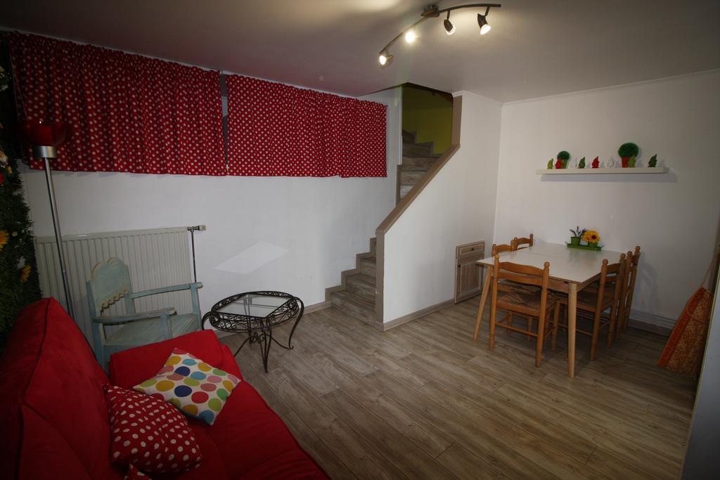 Pousterle De Sabran - Piscine & Hammam Apartman Kültér fotó