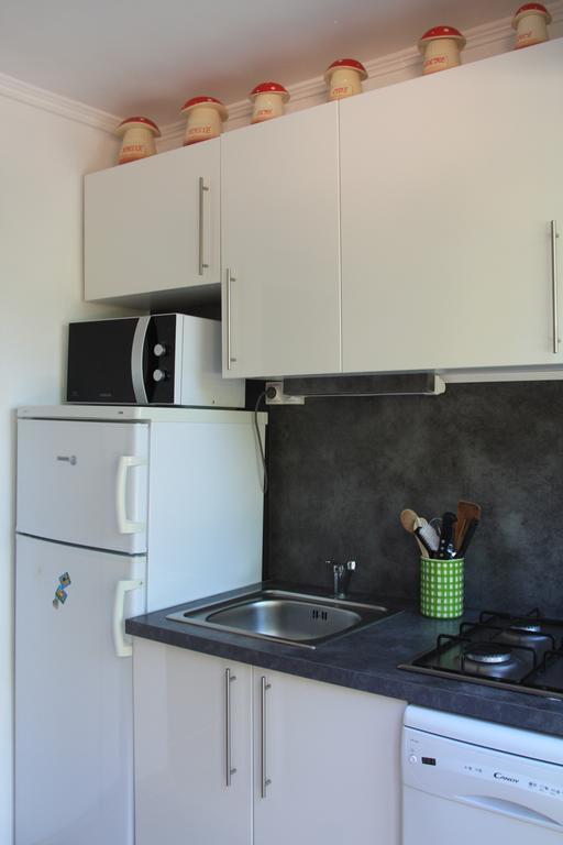 Pousterle De Sabran - Piscine & Hammam Apartman Kültér fotó